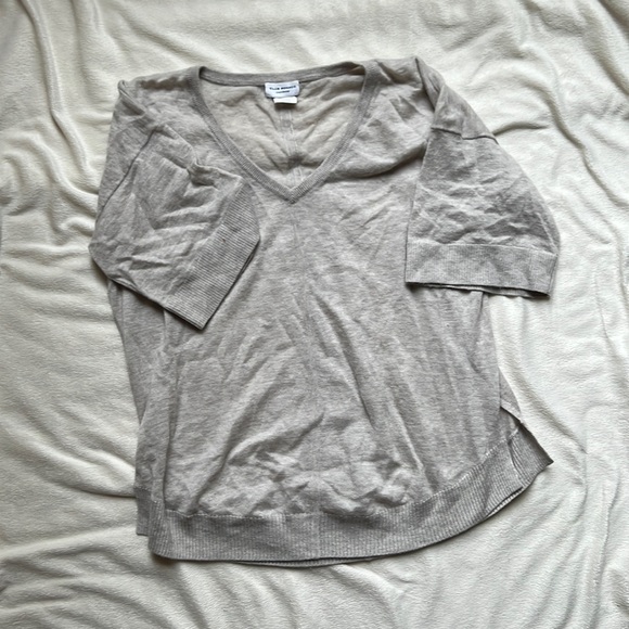 Club Monaco - Cashmere Beige Short Sleeved Sweater, Size XS - Picture 1 of 2